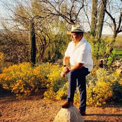 Just here with #MiGente making #GrassrootsAdvocacy, #VotoLatinoPower, and #ChismePower a thing across the USA y Mexico!
*Posts are my personal private views.