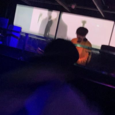 主人格は解離性同一性障害(多重人格、診断済)を患っています。俺はその中の1人の人格ですが普通の人間なのでお気になさらず🙌