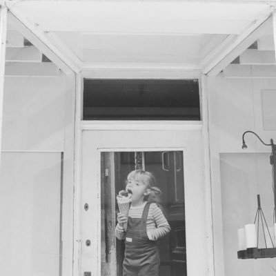 akn_run9's profile picture. 1998