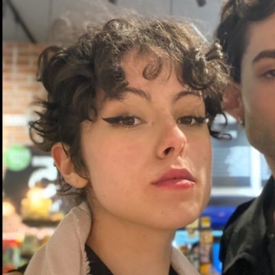 e_girlsloveme's profile picture. MUSCULAR WOMEN FOR THE WIN. I BECOME EM