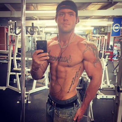 Hard working bodybuilding and nutrition enthusiast