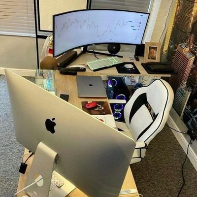 AmoskPapa's profile picture. @papaamosk