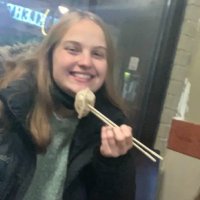 Kate Patterson (@katukii4) Twitter profile photo