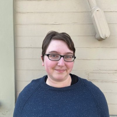 🏳️‍🌈 Freelance Editor / Fiction Editor @theoffingmag / EIC @mbfast / Alum @BennMFA_Writing / Tin House Summer Workshop '20 & '23 / she/her