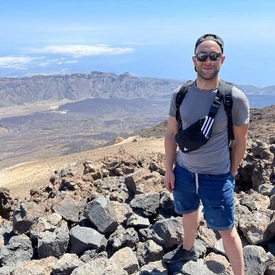 PhD student. Lower Cretaceous. Ornithopods ⛏🤠