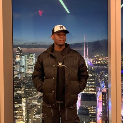 reeverplate's profile picture. Software Engineer & Manchester City fan