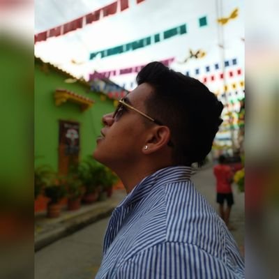 Snap;Andrés_avila18 instagram;SoyAndresAvilaa
face:https://t.co/xqUWe19YOD…
