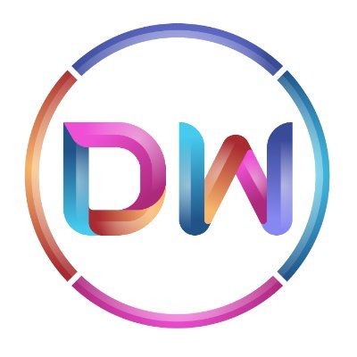DreamWeavers is a diverse community of artists, collectors, stylists, fashionistas, and welcomes all who want to help build the future of the metaverse.