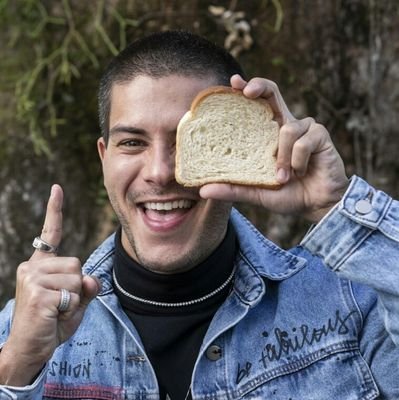 meuabrigoarthur's profile picture. ₊˚ reason of my smile. 💌
𓂃🎐 de: Kellý para: @Aguiarthur
 ˗ˏˋ 24.03.22 always¡🗞