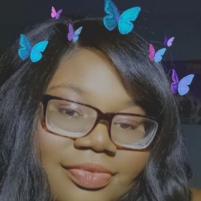 Im probably somebody you wanna be ❤ the most eloquent and unsophisticated plushie you'll ever meet and I just might change your life 😋