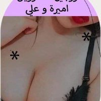 زوجين من كوت (@axax121az) 's Twitter Profile