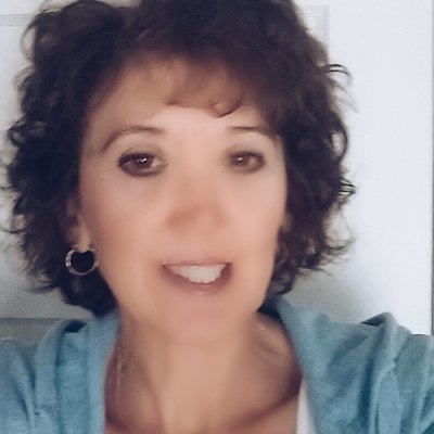 lisaclair48's profile picture. 