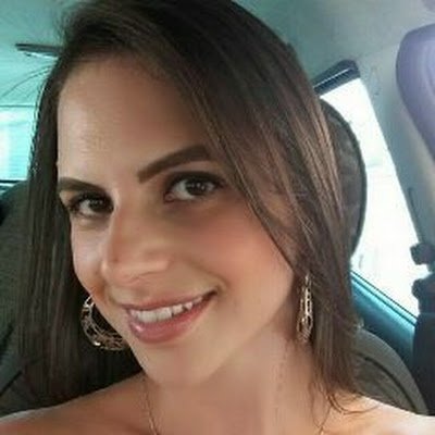 ThatyCristini's profile picture. 