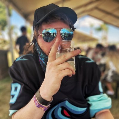 CaptainDaniel16's profile picture. Titan up!   5/16/23❤️