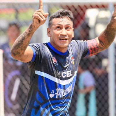 Cuenta Oficial de Elmer Robles #7 Selección Nacional de Futbol Playa El Salvador.