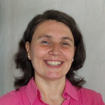 Consultora de #elearning.
Directora pedagógica de @InstitutoSLANH
#FormaciónContinua en #Nefrología