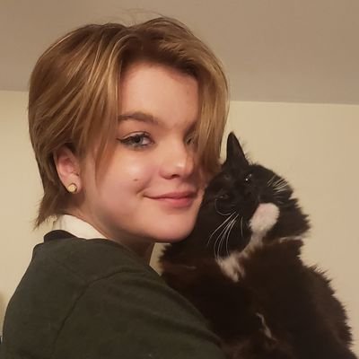 NASA astrobiology intern & undergrad bio student 🌙 16🌙 they/them