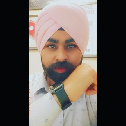 karanveer_3's profile picture. Gamer,Biker,SportLover😉
#spreadlove