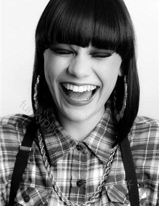 JESSIE_J_BABY_'s profile picture. I'm Camille , i live in Brussels 
end i'm e ✔ Verified Heartbeat ! :D ♥♥♥♥♥
