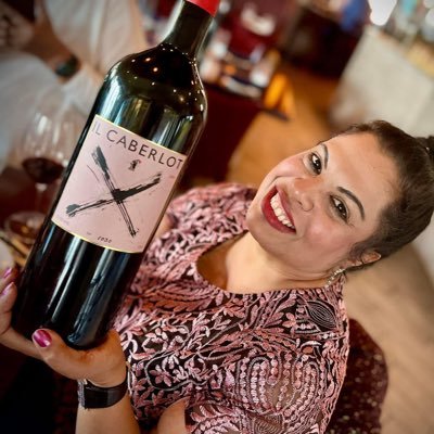 https://t.co/4bChUbsriT Wine Blogger , Enjoy Traveling to Wineries and Vineyards. Collectors and Wine Influencer on Wine and Food.WhiskyLover