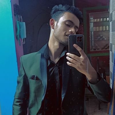 ayush___dev's profile picture. Freelance Developer | Co-founder of Kreanto Studios
https://t.co/TE5LGHEIEe

Creating digital solutions.
https://t.co/uZUA3PRUJK