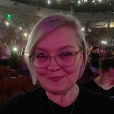 shawn_ch's profile picture. Slightly sarcastic. Lib•er•al. PR agency girl. Library lover. 📚 Proud Texas Ex🤘🌈