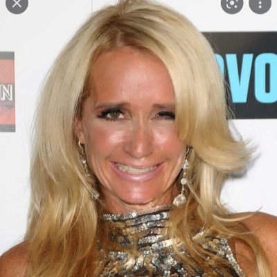 real housewives by day🌞 professional shit talker by night 🌙 i smoke more weed than i should💅🏼KIM RICHARDS STAN ACCOUNT✋🏻💅🏼 twink🧍🏻drag race stan💋
