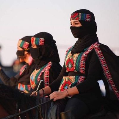 لو كان الإنسان وحده لما استطاع أحد هزيمته؛لكنه يهزم بأشيائه التي يحبها💔💔