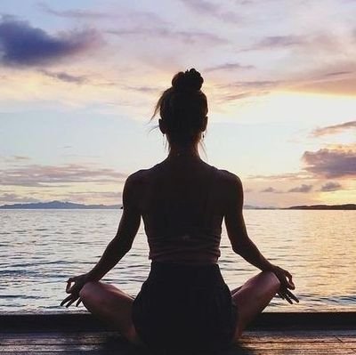 Mi felicidad depende del sol y del mar 🪷 yoga journey