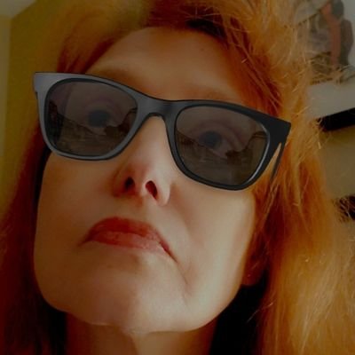 lsreyn's profile picture. Prone to live tweeting figure skating events as well as various TV shows.