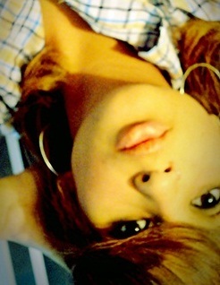 Ana Cecília Andrade , 14 anos , Libriana , Nordestina. Presa em uma atmosfera de pensamentos. Meu @seunenen ♥ , Visite: