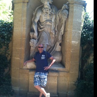 Riesuitnuenen's profile picture. 