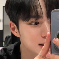 제제 (@dear_2s_s2) 's Twitter Profile