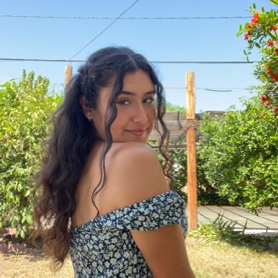 michelleeb15's profile picture. 