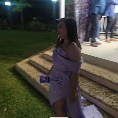 yvvoonneeyy's profile picture. ‘99.