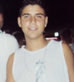 Longe de toda negatividade (y'




http://t.co/YETRAJpQ80