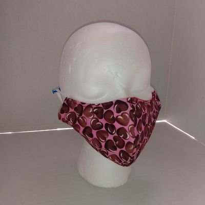 handmade face masks- pleated masks - fitted masks $$$$ plus shipping S&H. includes a tracking number ... order your next facemask today