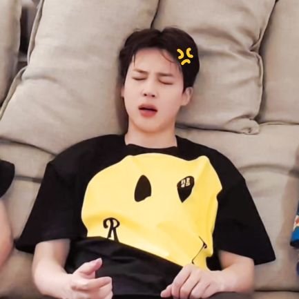 mqz1225's profile picture. “재가 꿈주던지를 지금 쫓아가고 있는 것 같아요.”   我好像在追我梦想中的自己