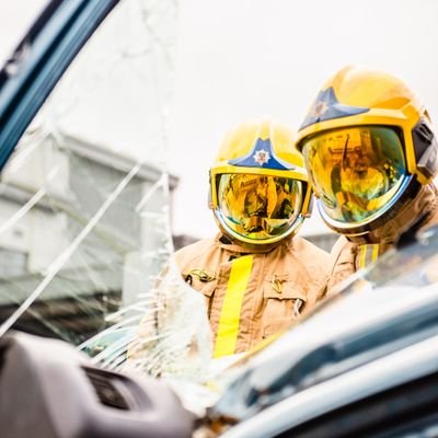 Shropshire FRS Firefighter ,Dog trainer, Ex Royal Navy. West Ham Fan