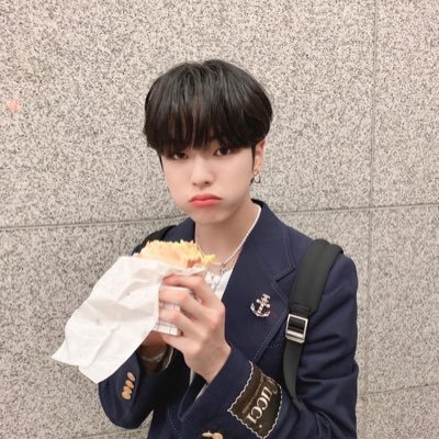 dhrhd50's profile picture. 