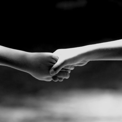 Career & workplace relationships coach. Love family life, being a Mum, exploring, sport, food, black cats. Hate inequality, prejudice, bias, suffering.