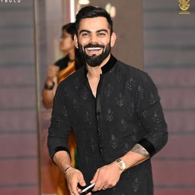 The #1 Fan Club Of The Cricketer Virat Kohli On Twitter. Follow Us For Exclusive News, Stats , PICS & Videos On @imVkohli 🙂 

Managed By @ImAkshayL