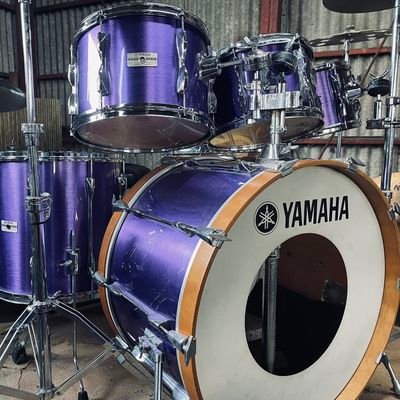 ドラム好きが高じてシンバルリペアマンになりました。中古ドラムの売買やomete cymbalの輸入代理やってます。