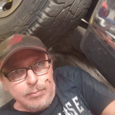 Edward47233578's profile picture. 