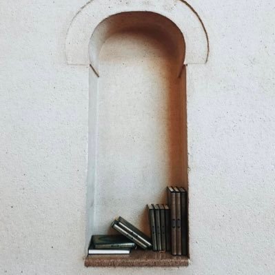 اللهُم إني نويت هذا الحساب صدقة جارية لااختي ولجميع موتى المسلمين فتقبله يا الله وإجعل لهم بكُل حرف يُقرأ حسنة تأتيهم وتنير لهم قبورهم وتؤنس وحشتهم ✨🤍.