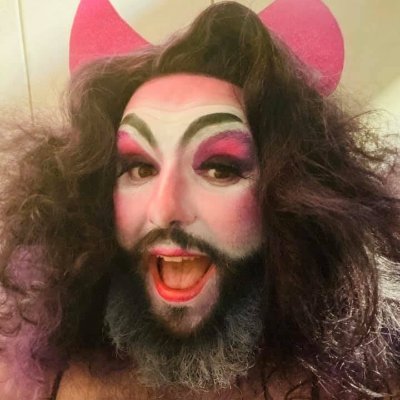 A hairy fairy, spreading love and cuddles to the world. Cis but Sissy. She/he/they.
https://t.co/Dl2z2iUANU