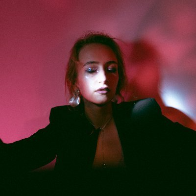 psychedelic photographer & collector
https://t.co/X9Dj4xjIKp