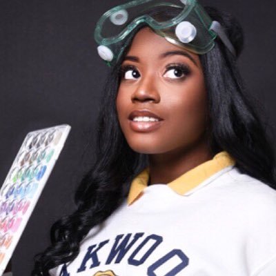 xxSteaMART's profile picture. | Third Year Medical Student | STEM Artist | she/her🔬💻🛠🖌📐🧠