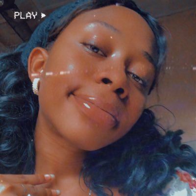 4eyedigedegirl's profile picture. Why bother?