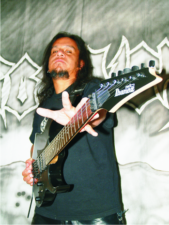 socavonbanda's profile picture. Nacido en Tunja, incursiona en la musica desde los 10 años de edad y como instrumentista a los 20 años...creativo y cultor de dicha ciudad.